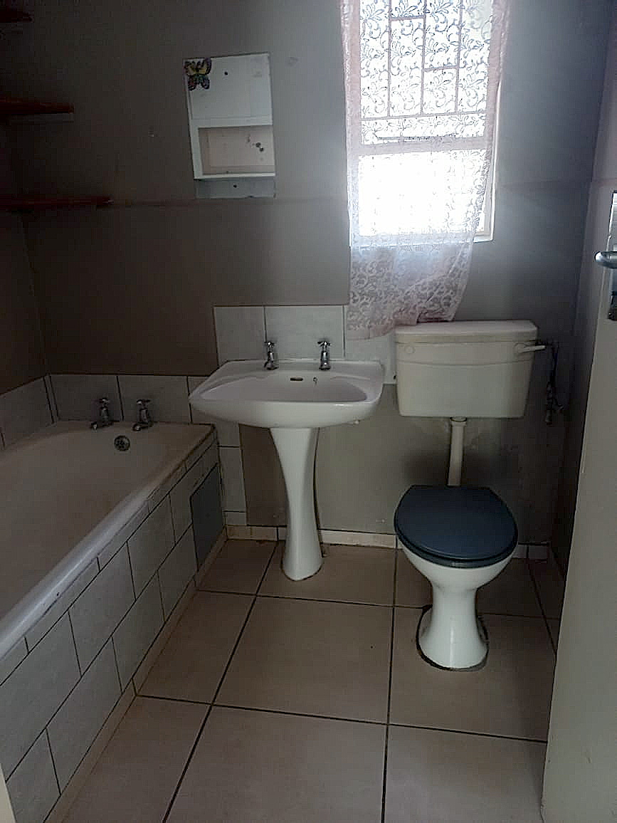 4 Bedroom Property for Sale in Vredenburg Western Cape